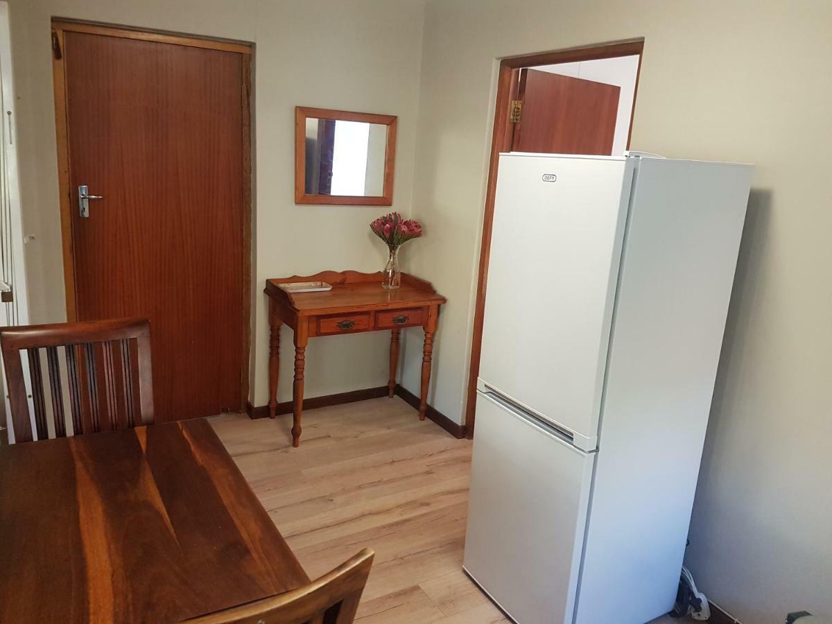 Protea Cottage George Εξωτερικό φωτογραφία